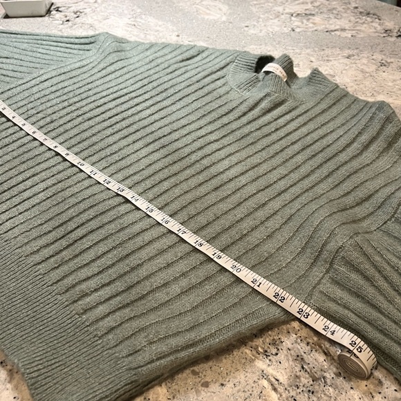 Sophie Rue Ribbed Knit Sweater in Light Green Size M - Picture 7 of 9